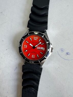Pulsar diver watch